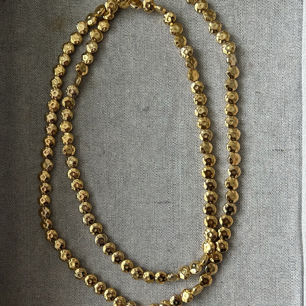 Corso Elegant Gold Necklace with Spherical Beads and Polished Surface